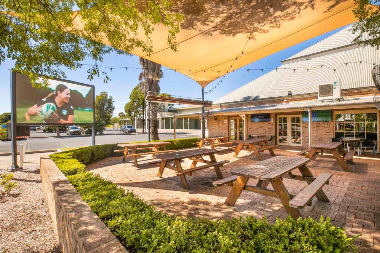 Nightcap At Macquarie Inn Dubbo Exterior photo