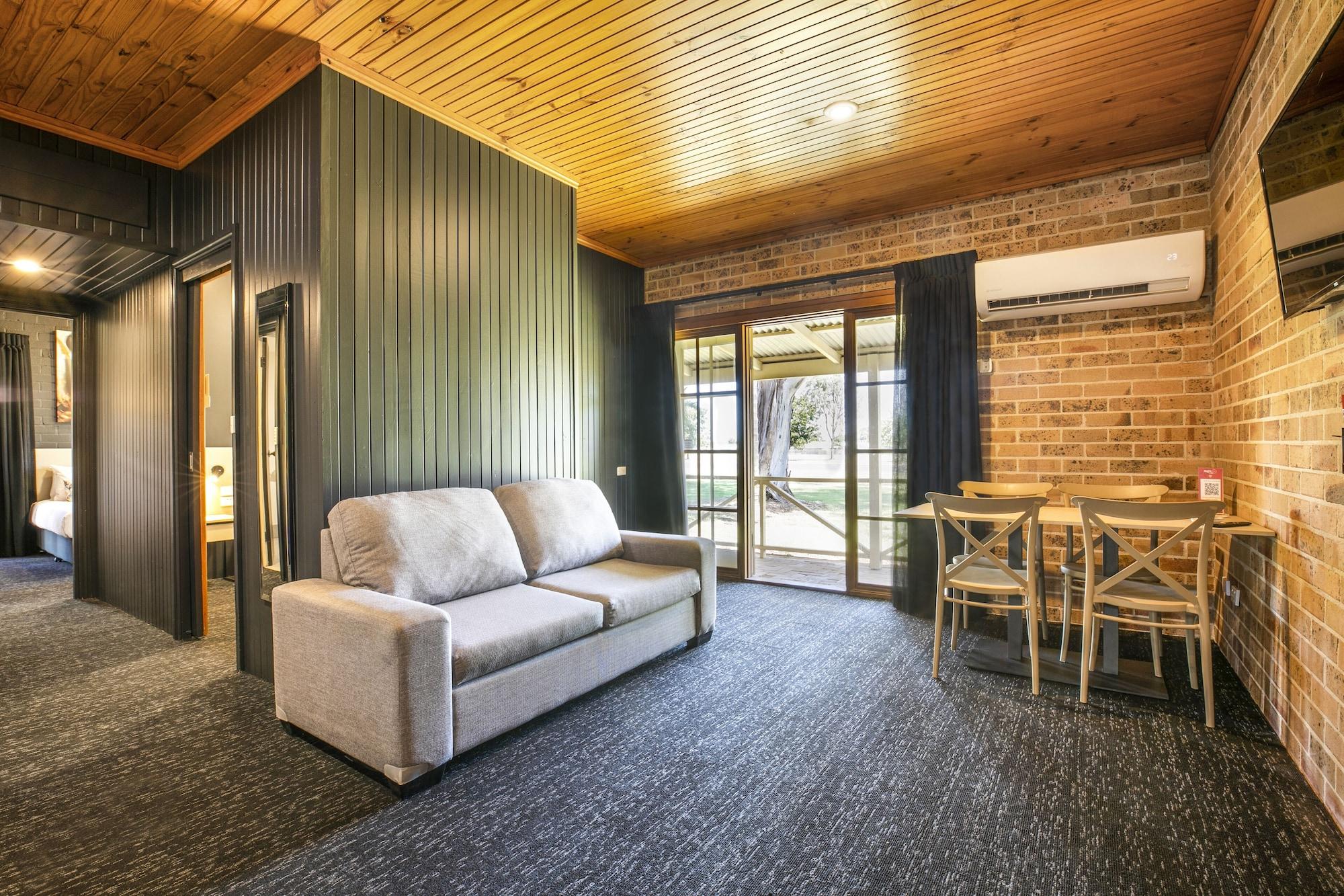 Nightcap At Macquarie Inn Dubbo Exterior photo