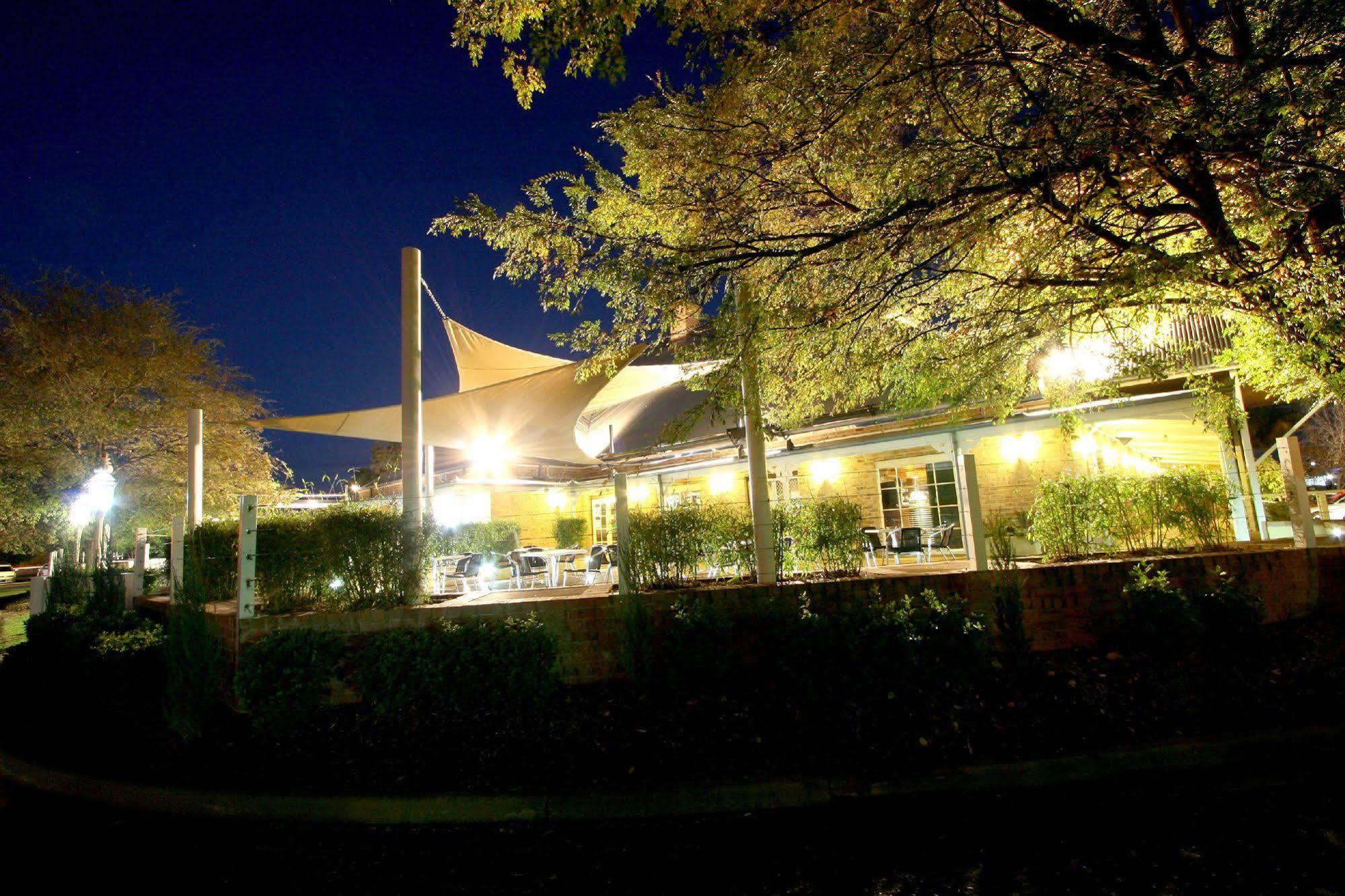 Nightcap At Macquarie Inn Dubbo Exterior photo